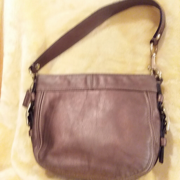 SALE! Coach Zoe Leather Bag - Picture 2 of 8